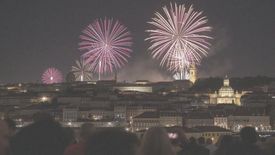W jakich miejscach odbywają się najlepsze pokazy fajerwerków na Sylwestra?