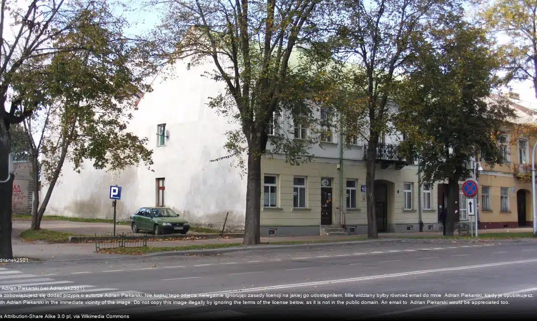 Udogodnienia dla niewidomych i słabowidzących na przystankach komunikacyjnych w Suwałkach